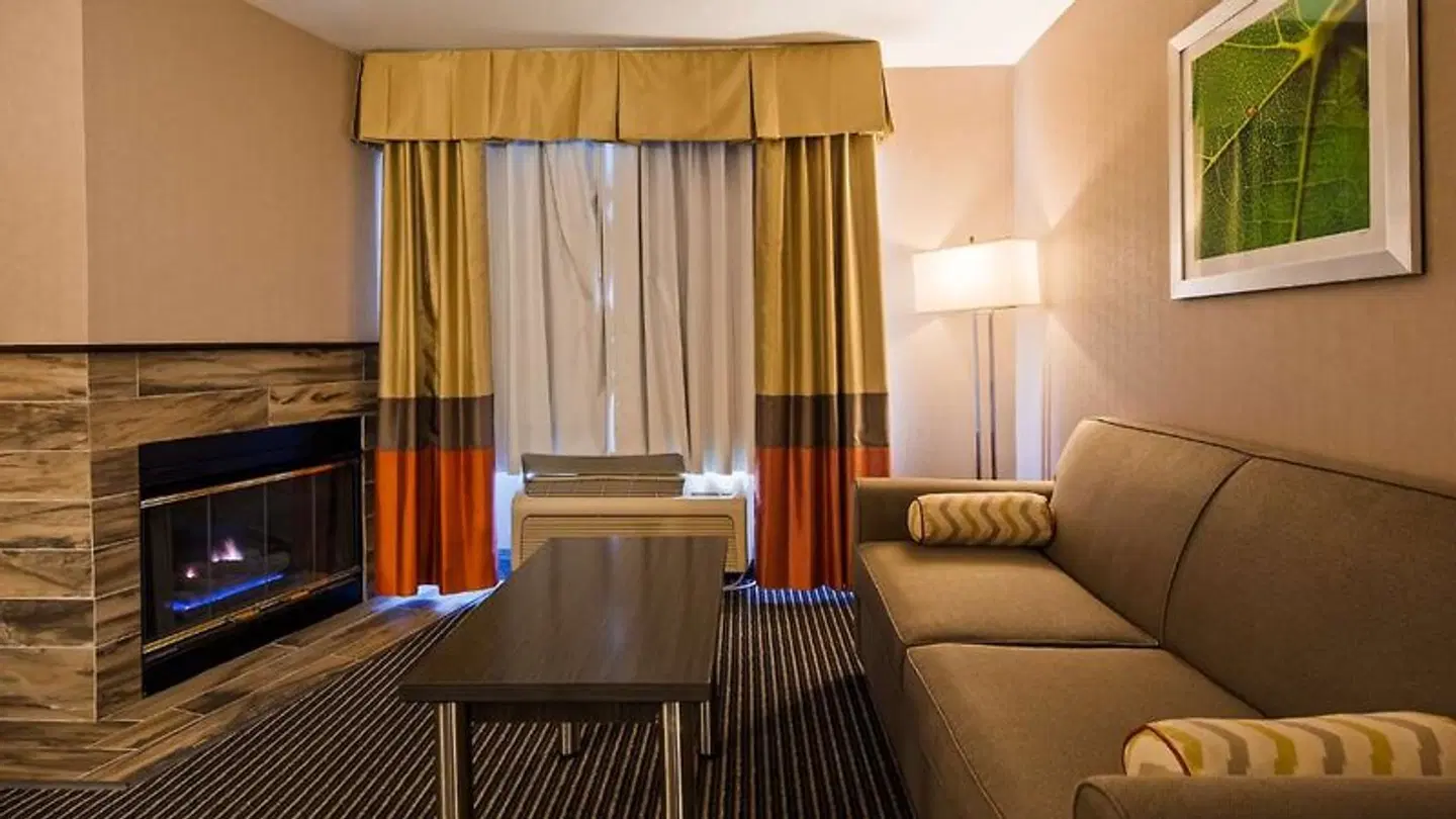 Best Western PLUS Rama Inn ROOM_EXAMPLE