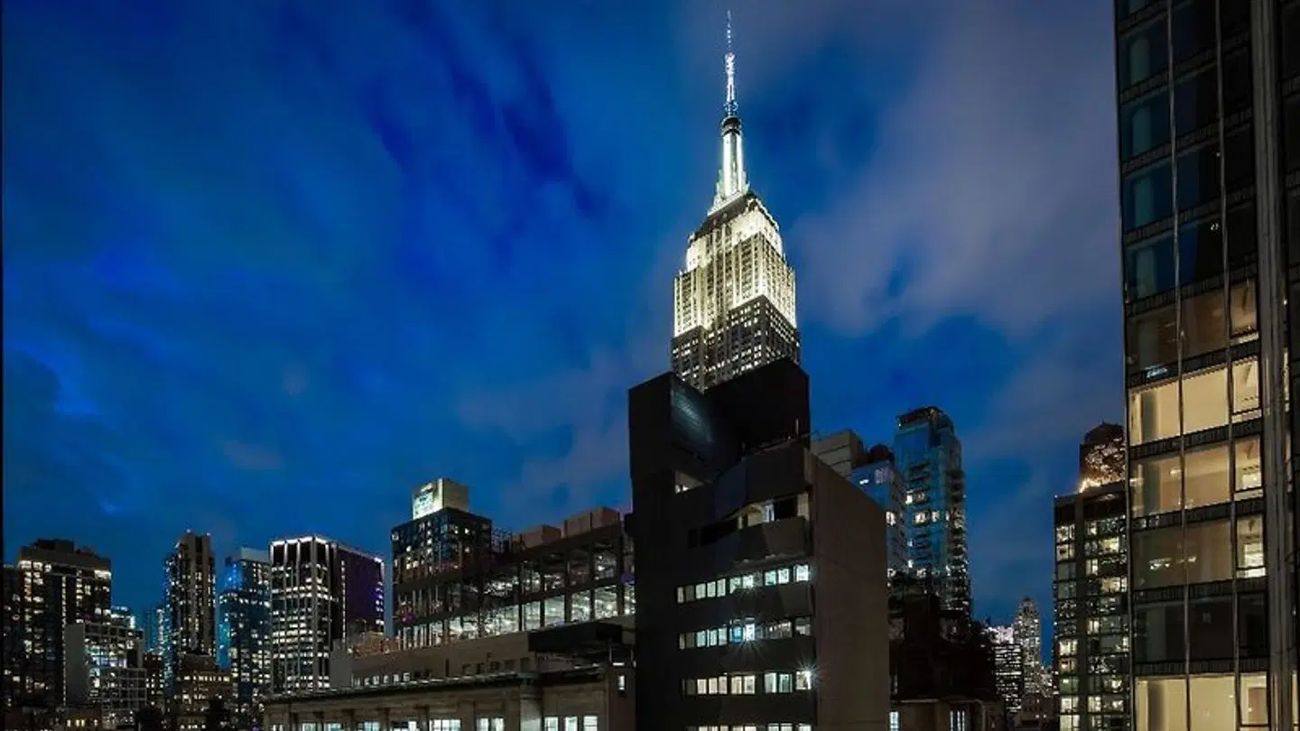 Best Western Premier Empire State Hotel EXTERIOR
