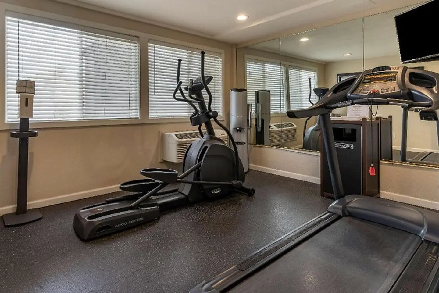 Best Western Silicon Valley Inn SPORTS_AND_LEISURE
