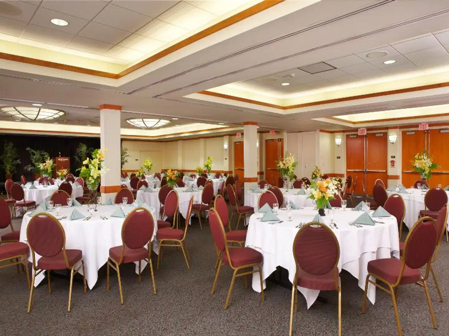 Maui Beach Hotel Restaurant