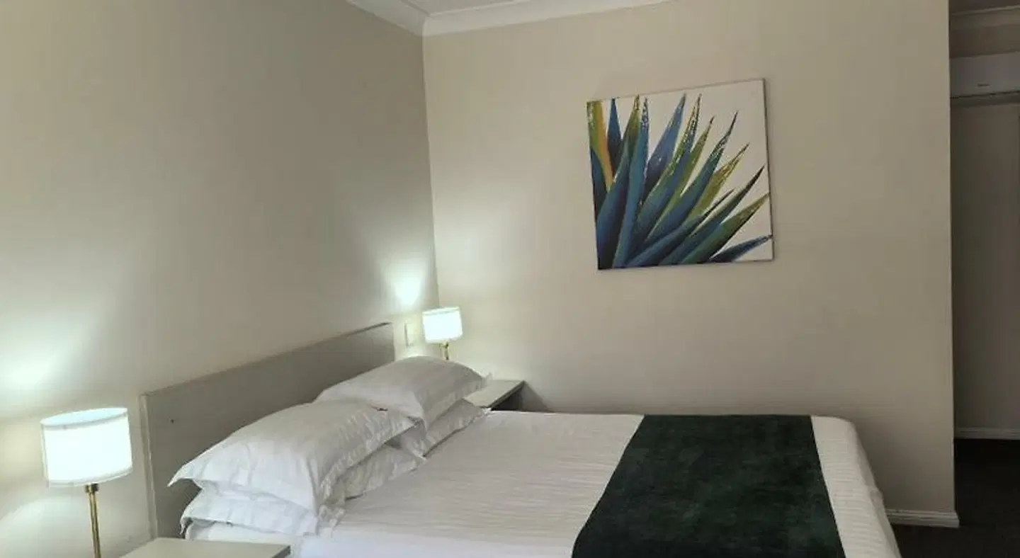 Lincoln Cottage Motor Inn ROOM_EXAMPLE