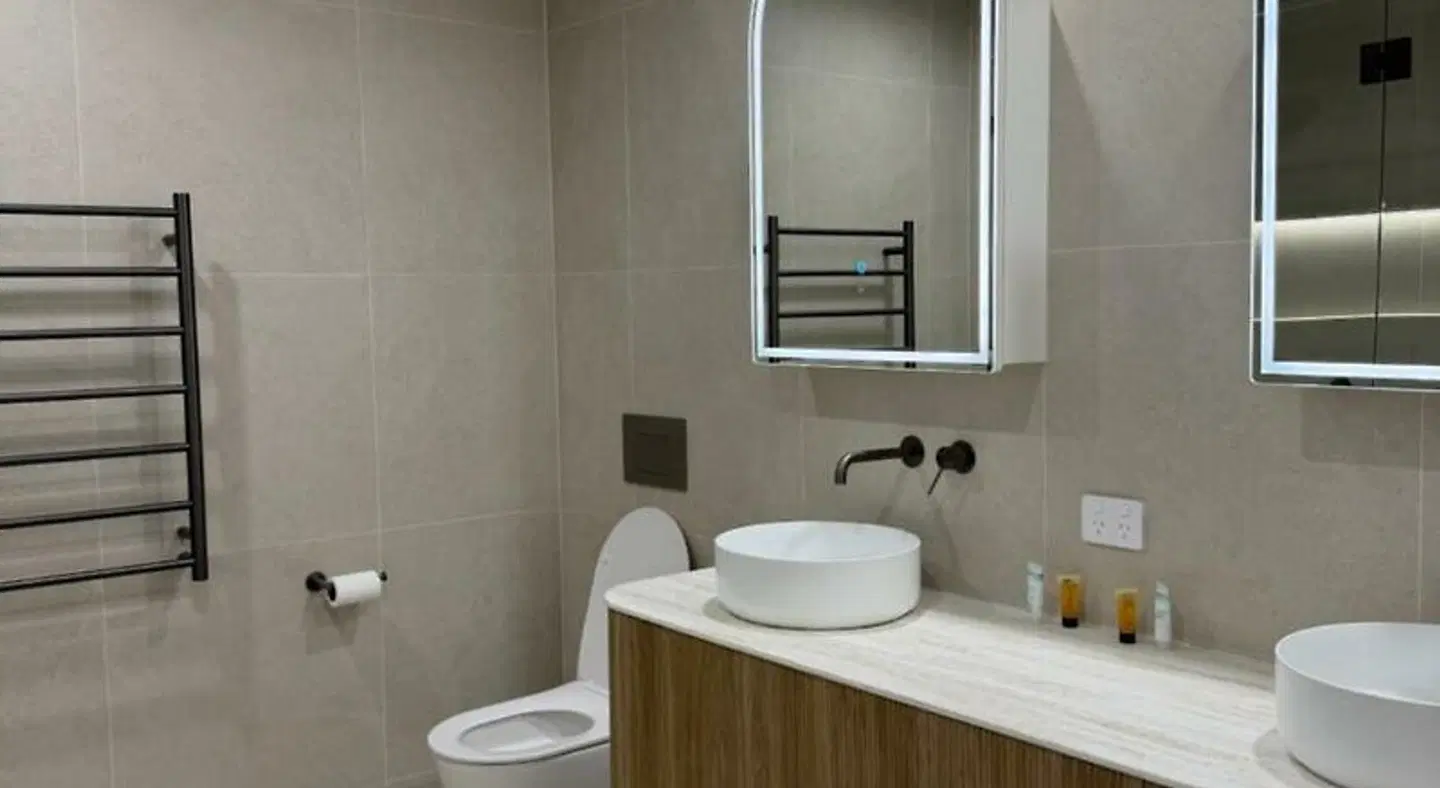 The Village at Burleigh Heads Badezimmer
