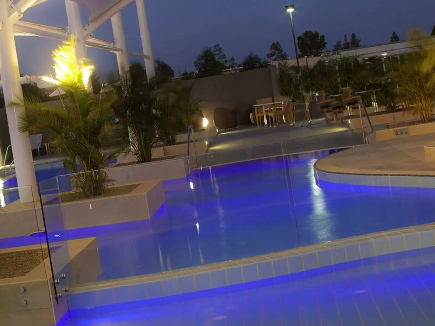 Mercure Sydney Liverpool OUTDOOR_POOL