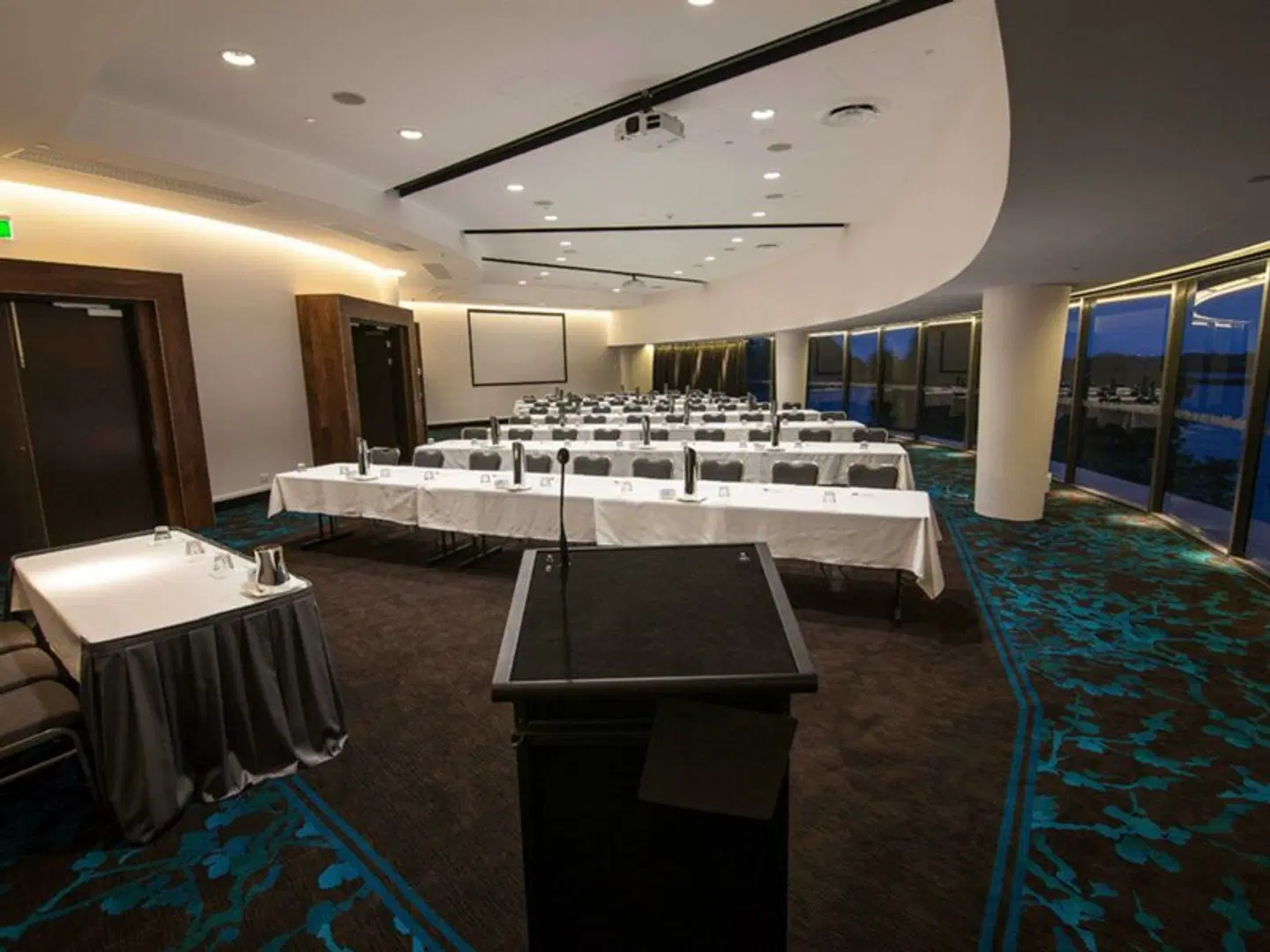 Mantra Twin Towns Konferenz