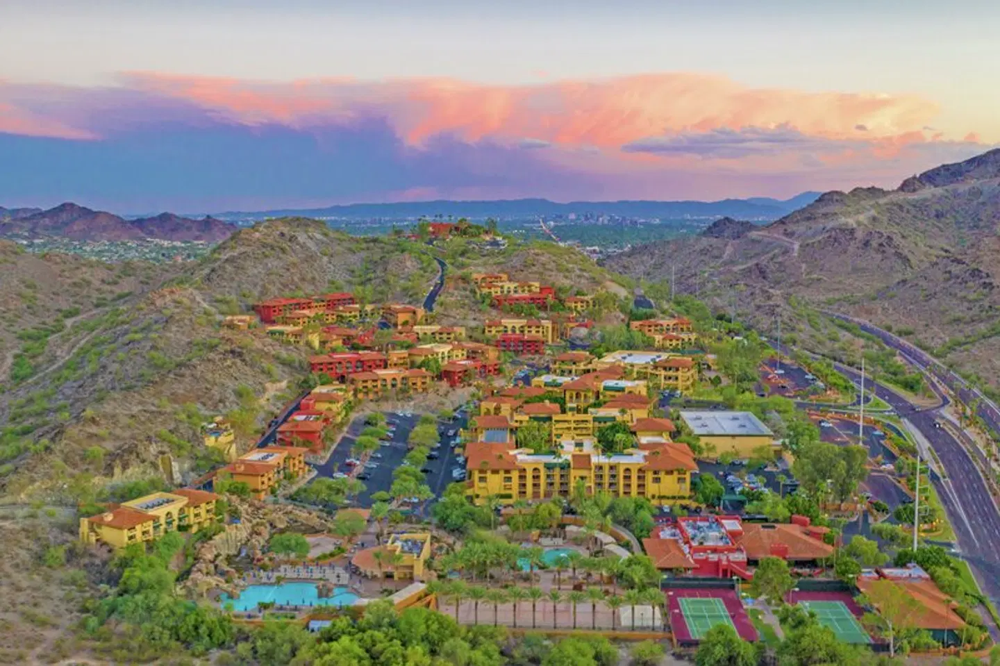 Hilton Phoenix Tapatio Cliffs Resort LANDSCAPE