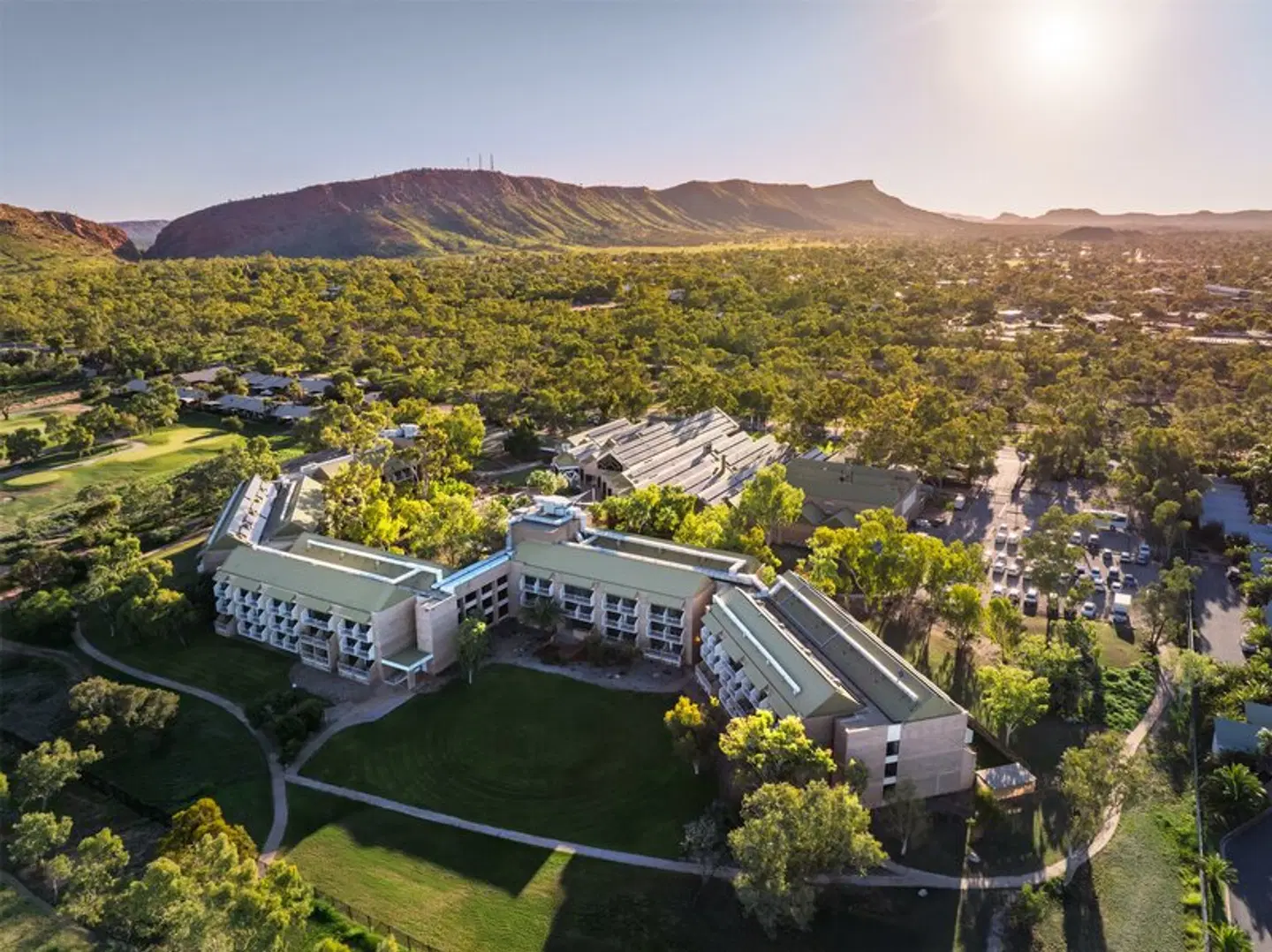 DoubleTree by Hilton Hotel Alice Springs LANDSCAPE