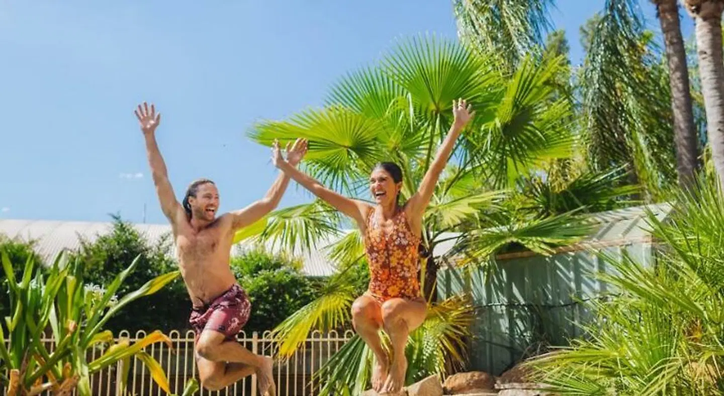 Mulga Country Motor Inn PEOPLE