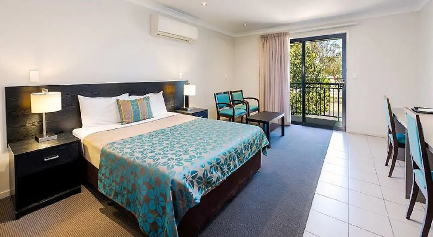 Royal Motel Miles ROOM_EXAMPLE