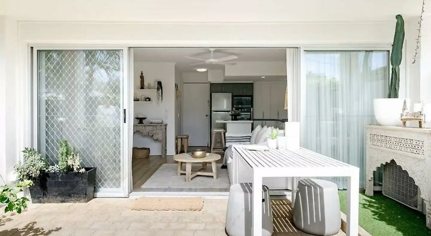 Noosa Parade Holiday Inn ROOM_EXAMPLE