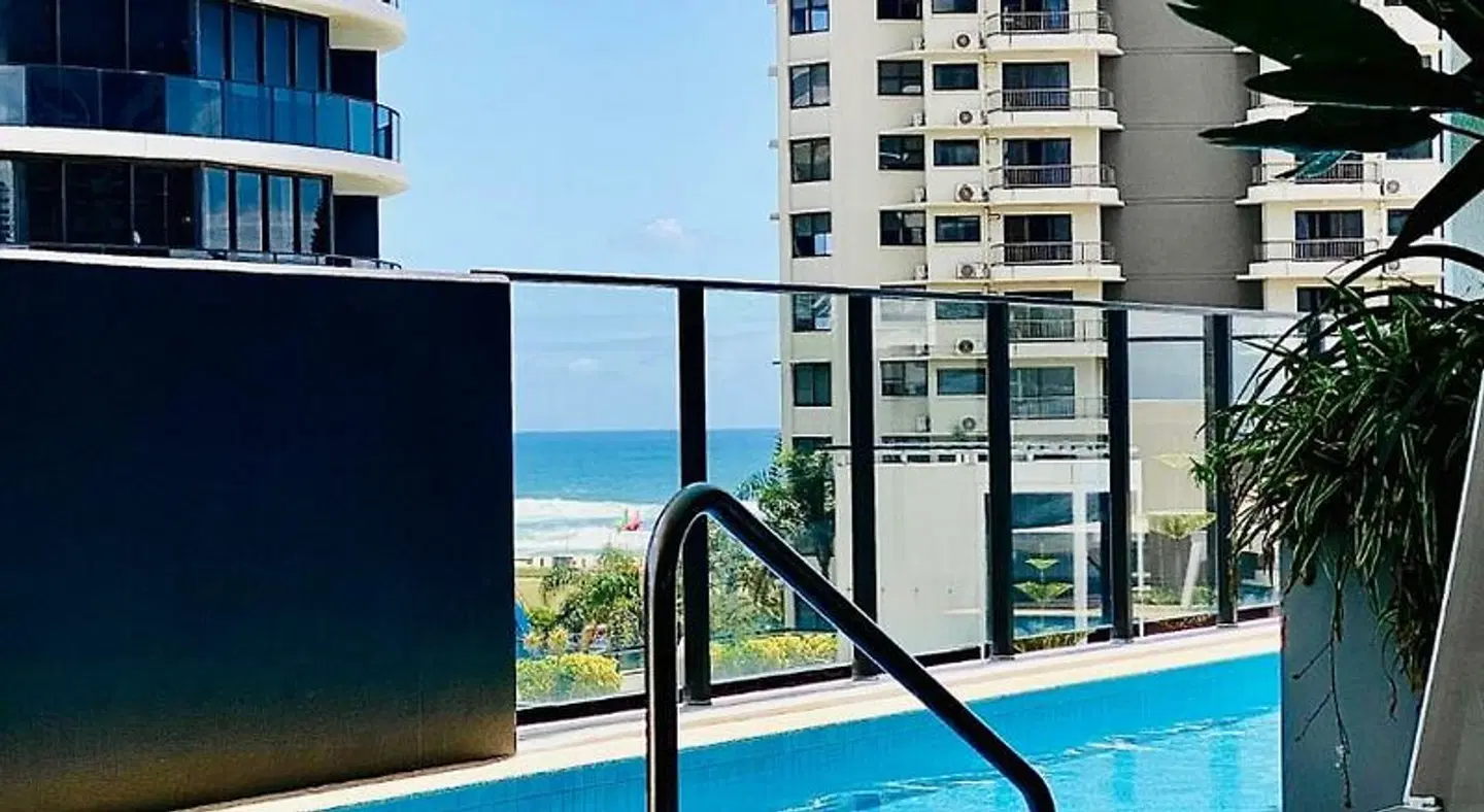 Koko Broadbeach OUTDOOR_POOL