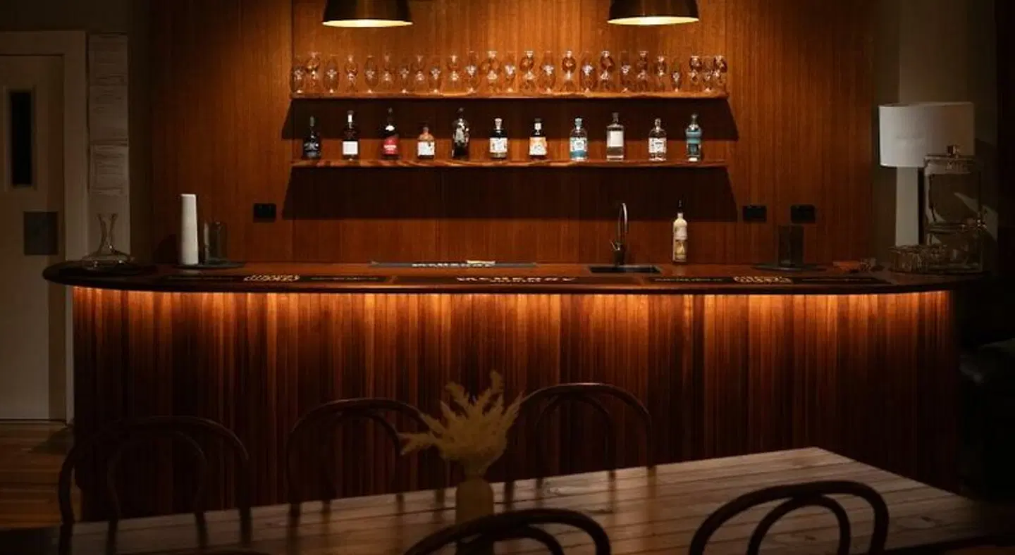 Risby Cove Bar