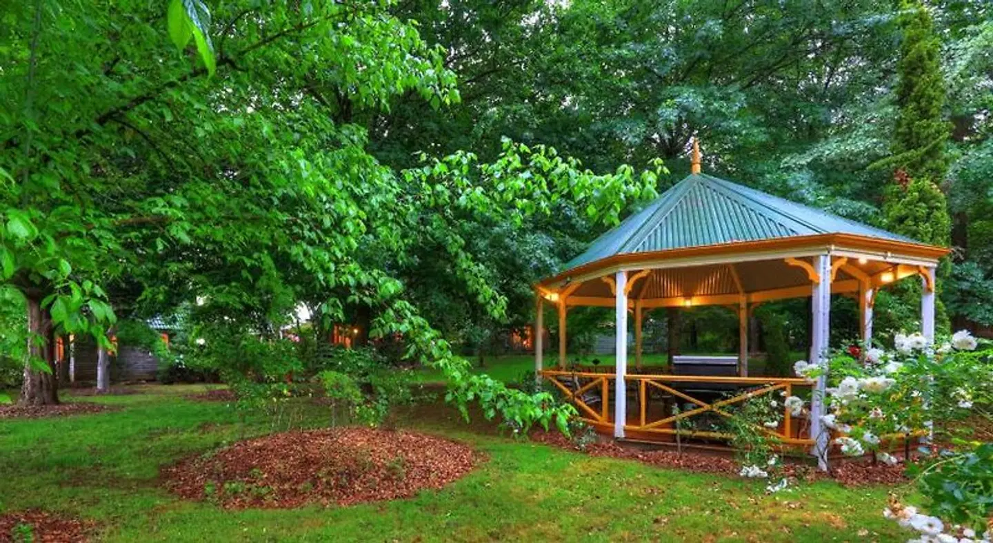 Chalets Lumineux Garten