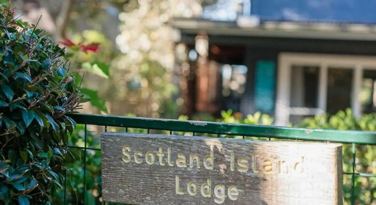 scotland island lodge EXTERIOR