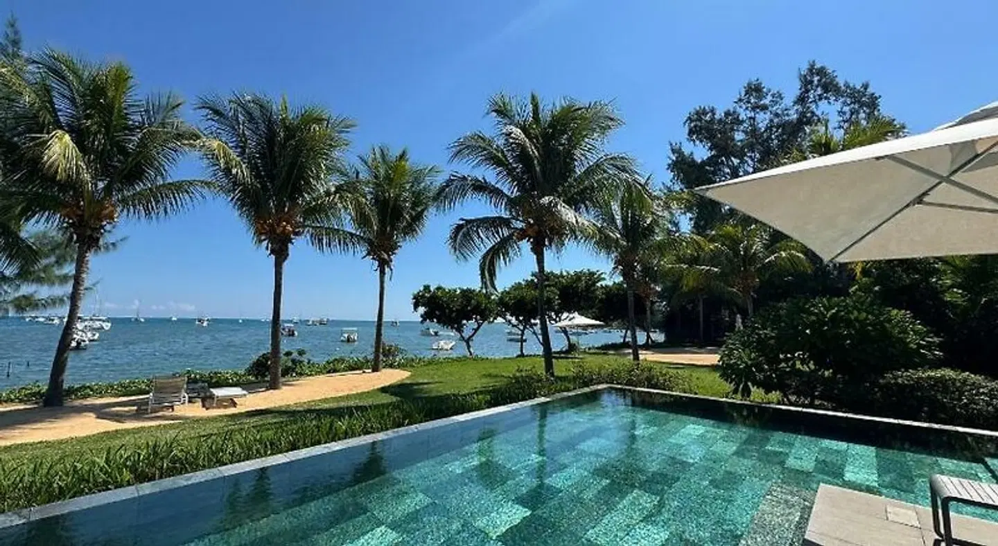 Latitude By Horizon Holidays OUTDOOR_POOL
