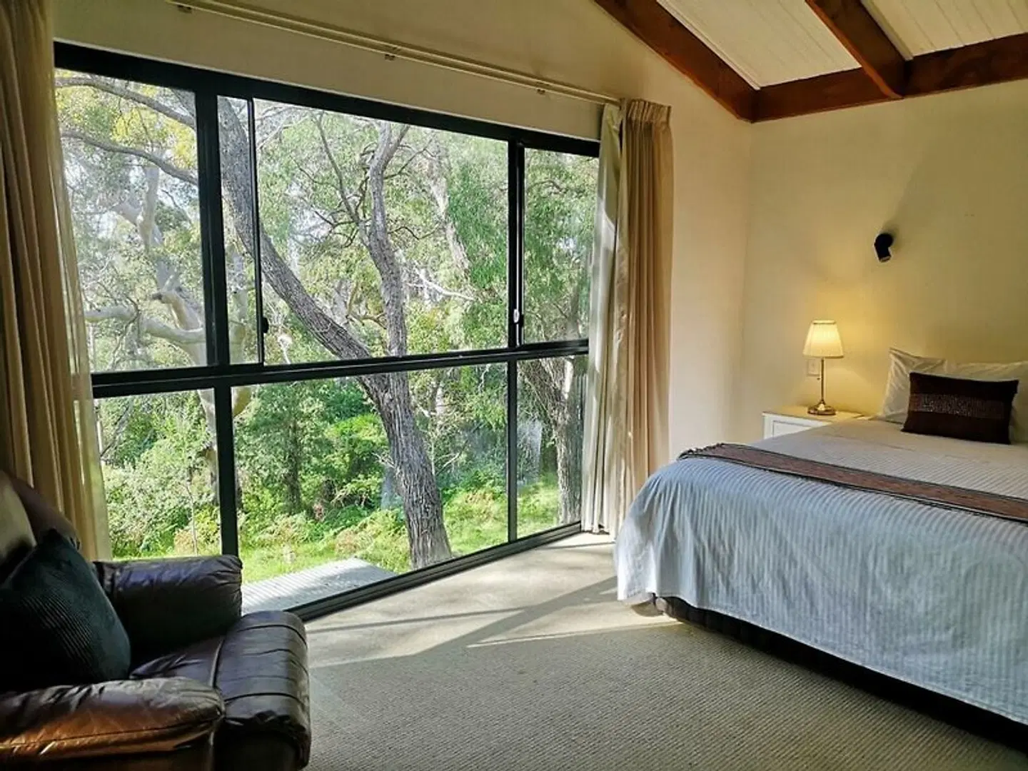 Karriview Lodge ROOM_EXAMPLE