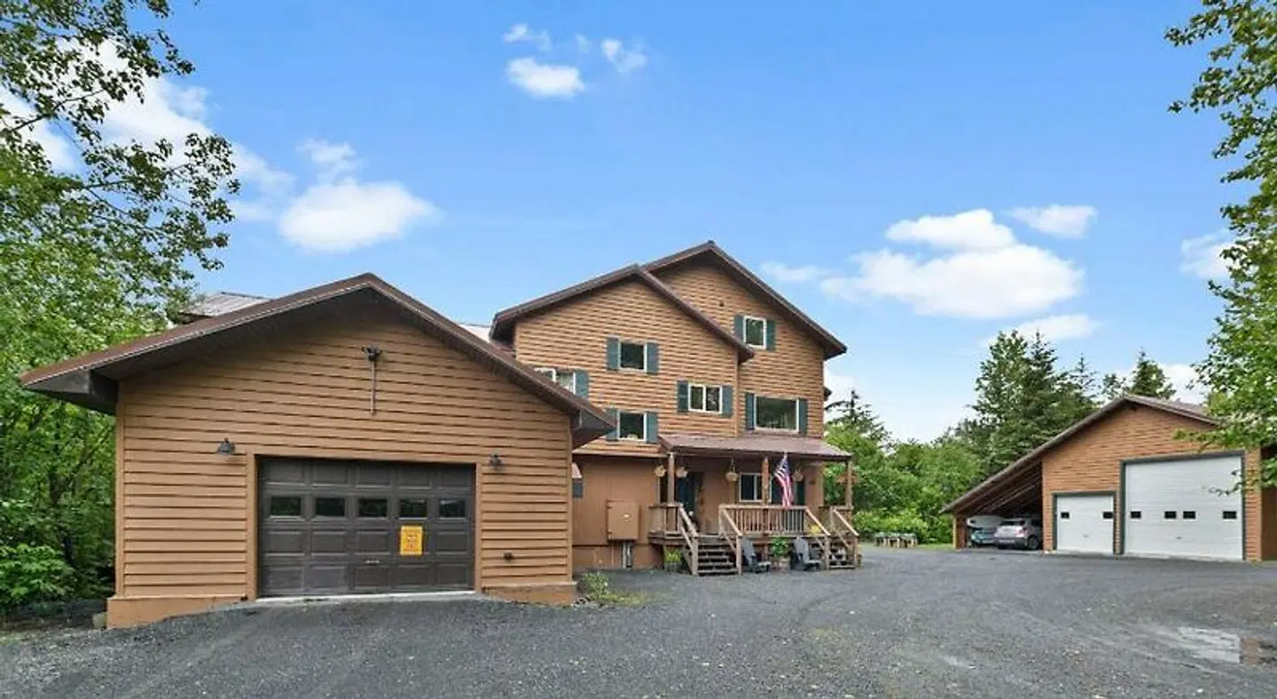 Bear Lake Lodgings B&B EXTERIOR