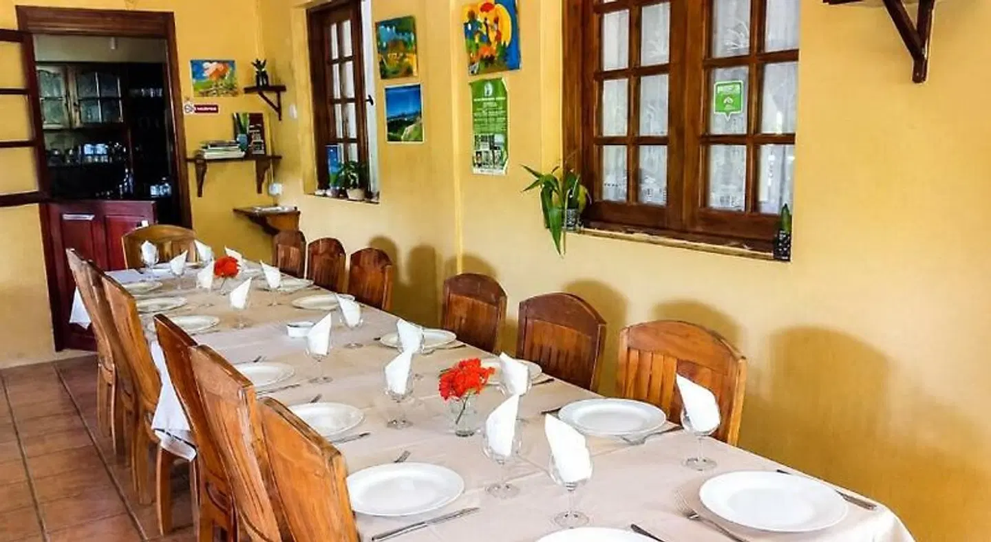 Le Tropical Chez Jeannette Restaurant