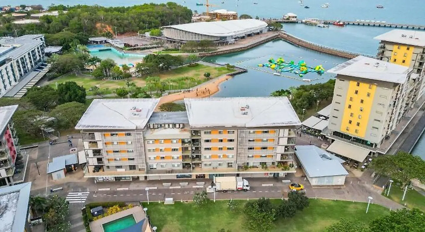 Darwin Waterfront Apartments EXTERIOR