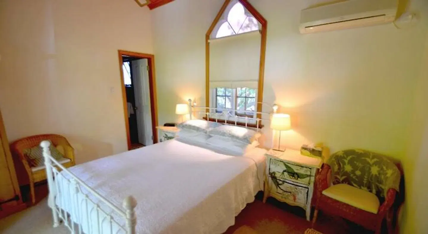 RoseMoore Bed & Breakfast ROOM_EXAMPLE