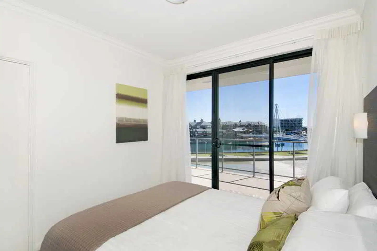 Dolphin Quay Apartments ROOM_EXAMPLE