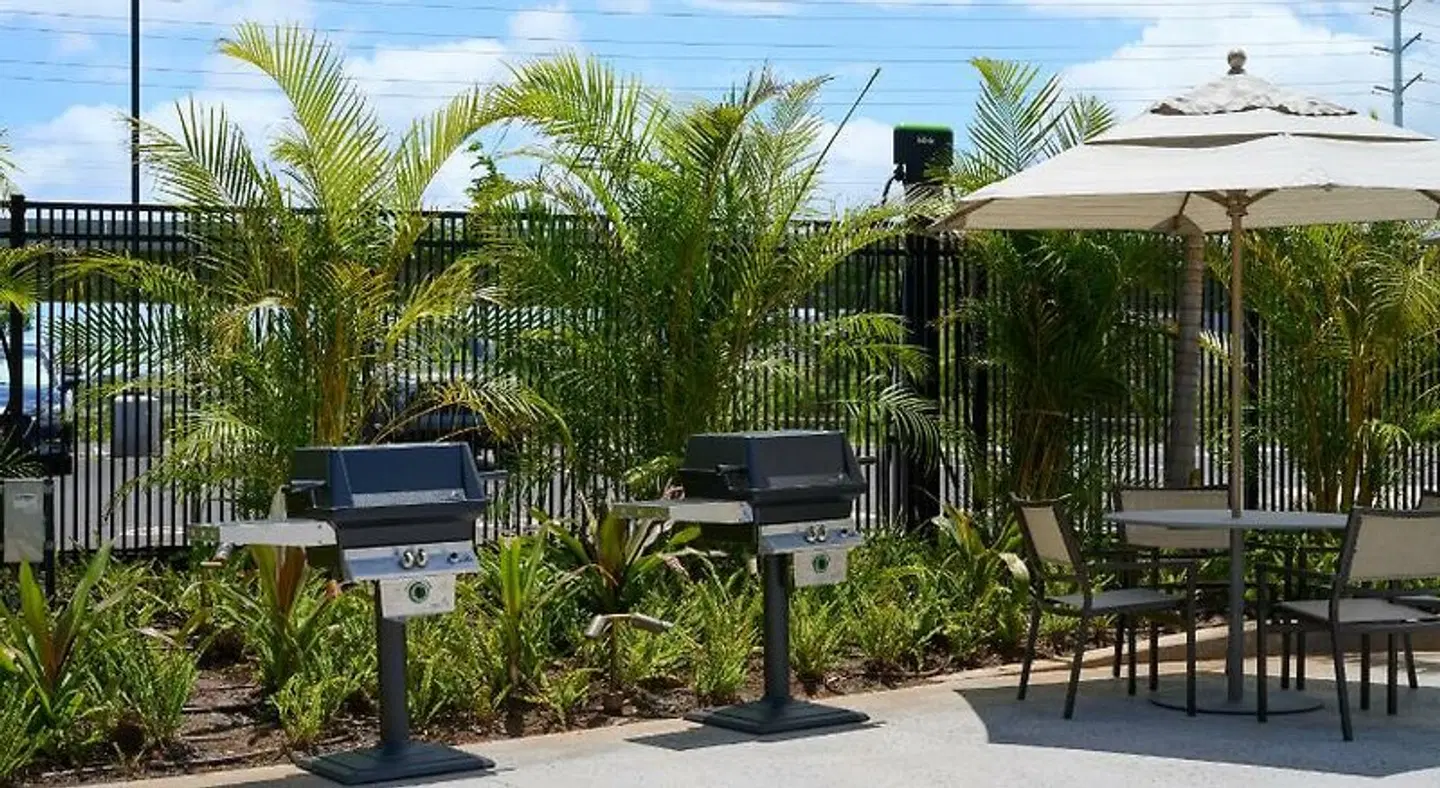 Hyatt House At Ho'opili Garten