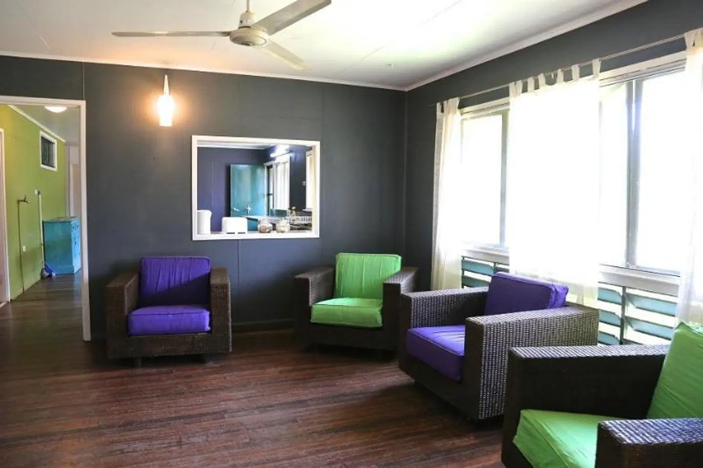 Mount Bundy Station LOUNGE_LOBBY