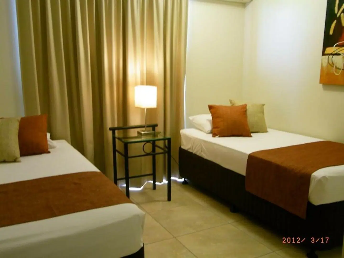 Coral Towers Holiday Suites ROOM_EXAMPLE