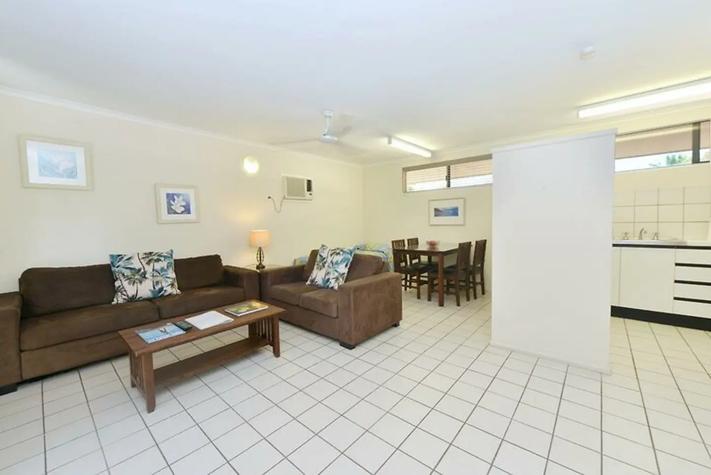 Lychee Tree Holiday Apartments LOUNGE_LOBBY