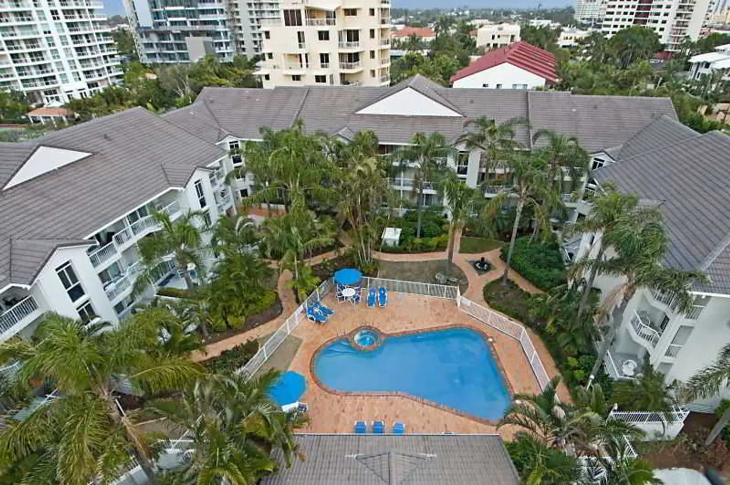 Chidori Court OUTDOOR_POOL