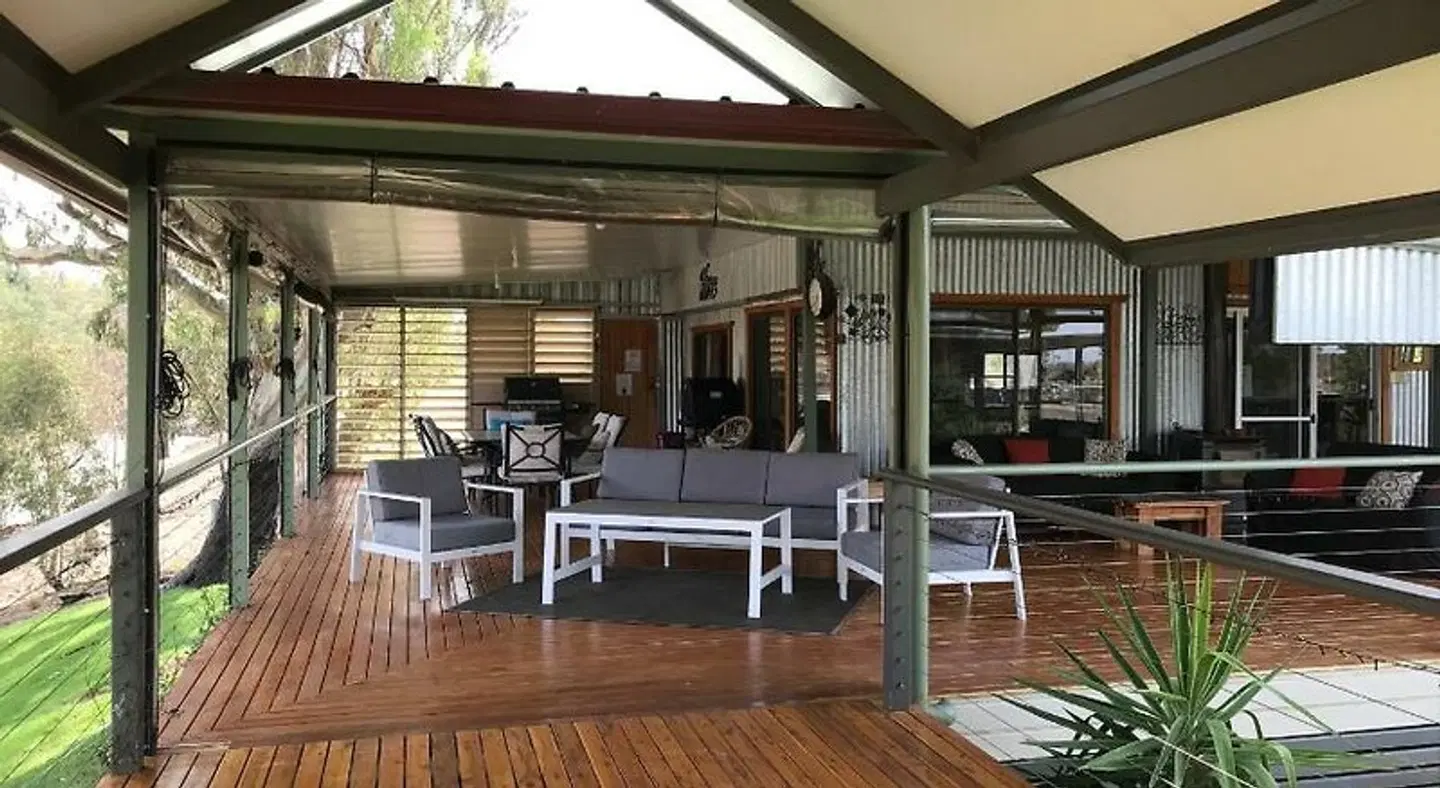 Riverside Farm Retreat SPORTS_AND_LEISURE