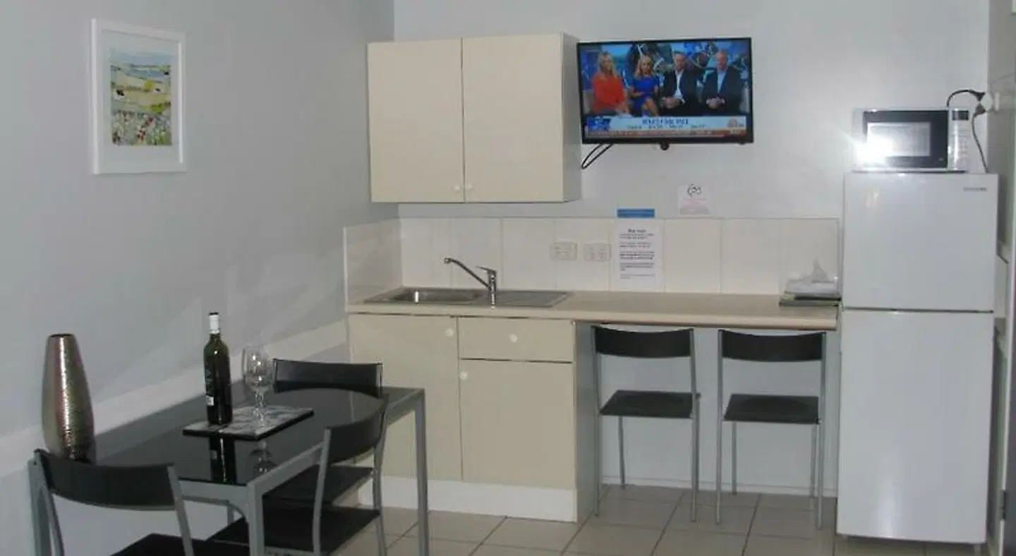 Charm City Motel ROOM_EXAMPLE