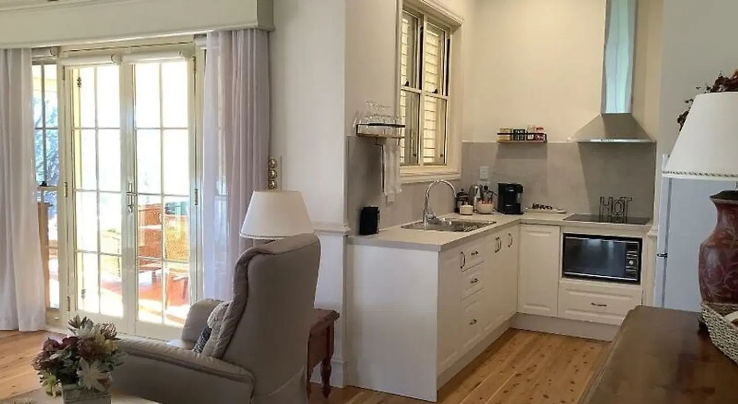 Pericoe Retreat ROOM_EXAMPLE