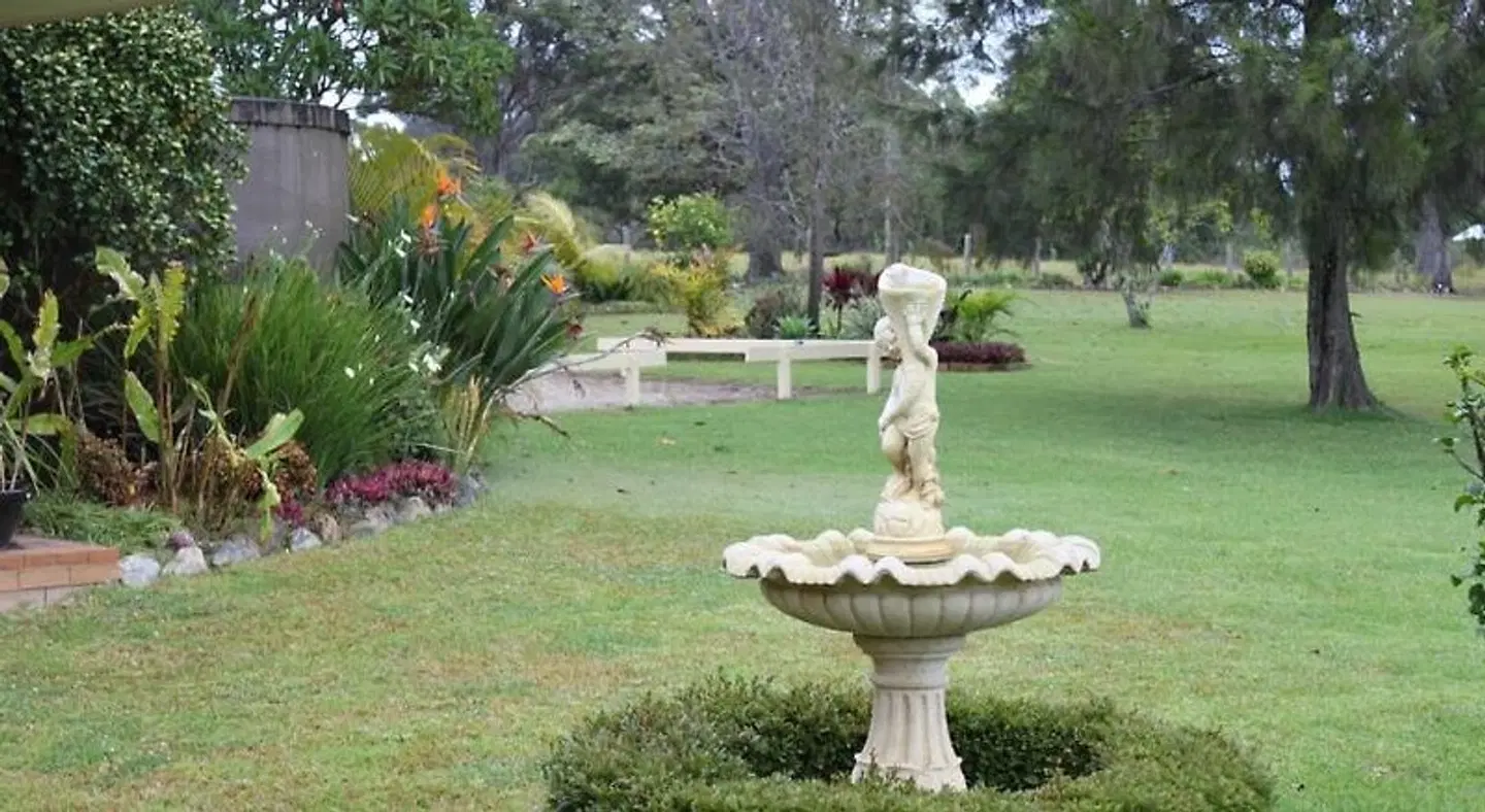 Yarrahapinni Homestead Garten