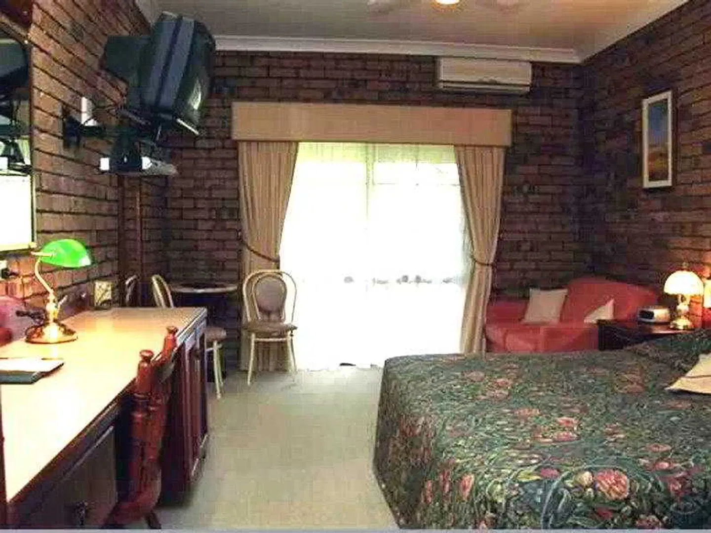 Overlander Homestead Motel ROOM_EXAMPLE