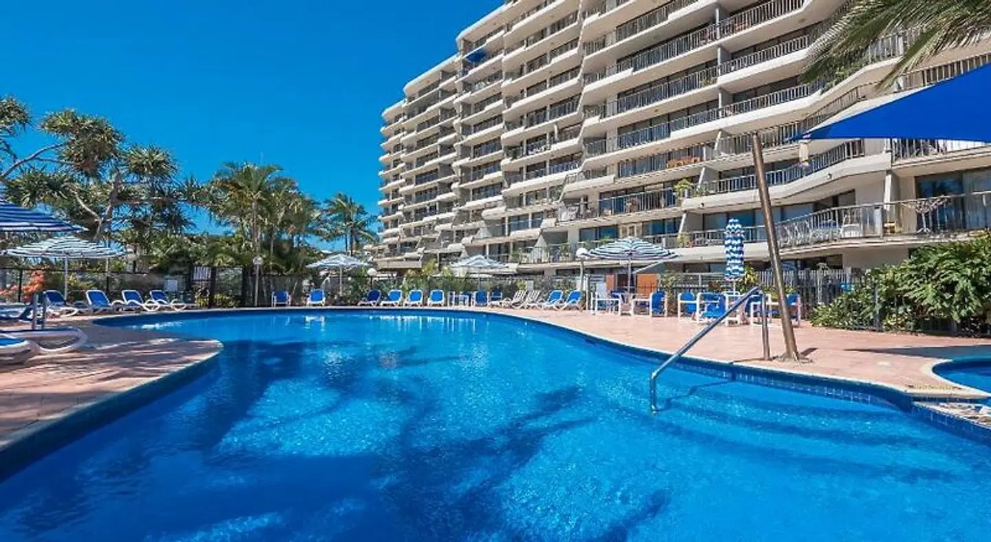 The Rocks Resort OUTDOOR_POOL