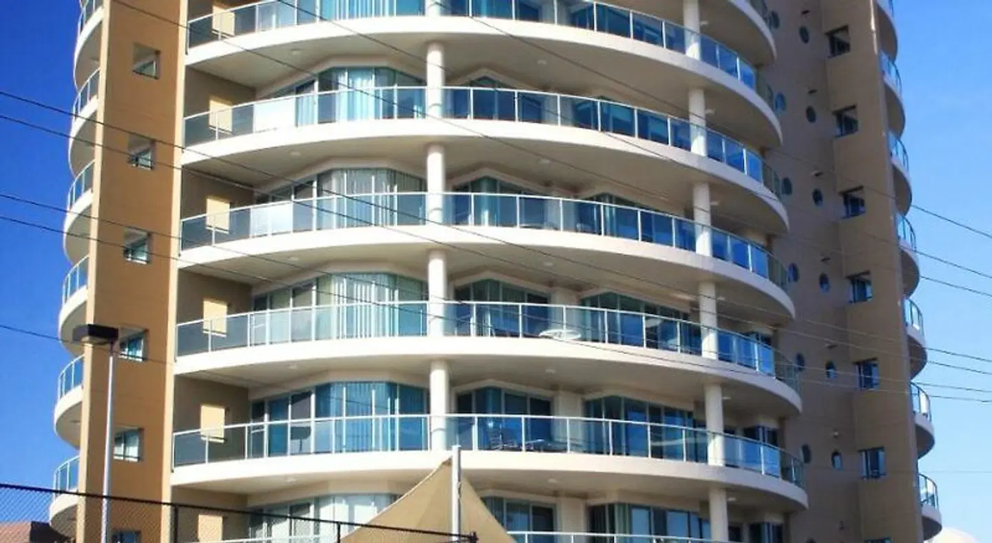 Sails Apartments EXTERIOR