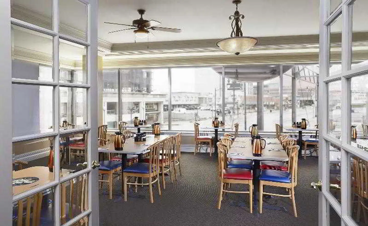 WYNDHAM FALLSVIEW HOTEL Restaurant