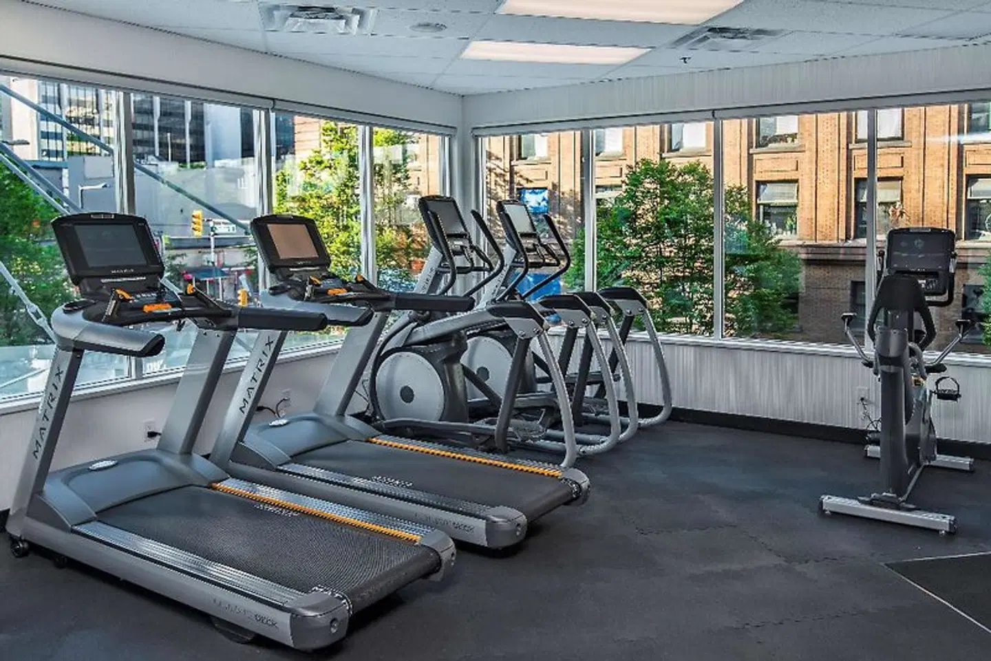 The Best Western Premier Chateau Granville Hotel & Suites SPORTS_AND_LEISURE