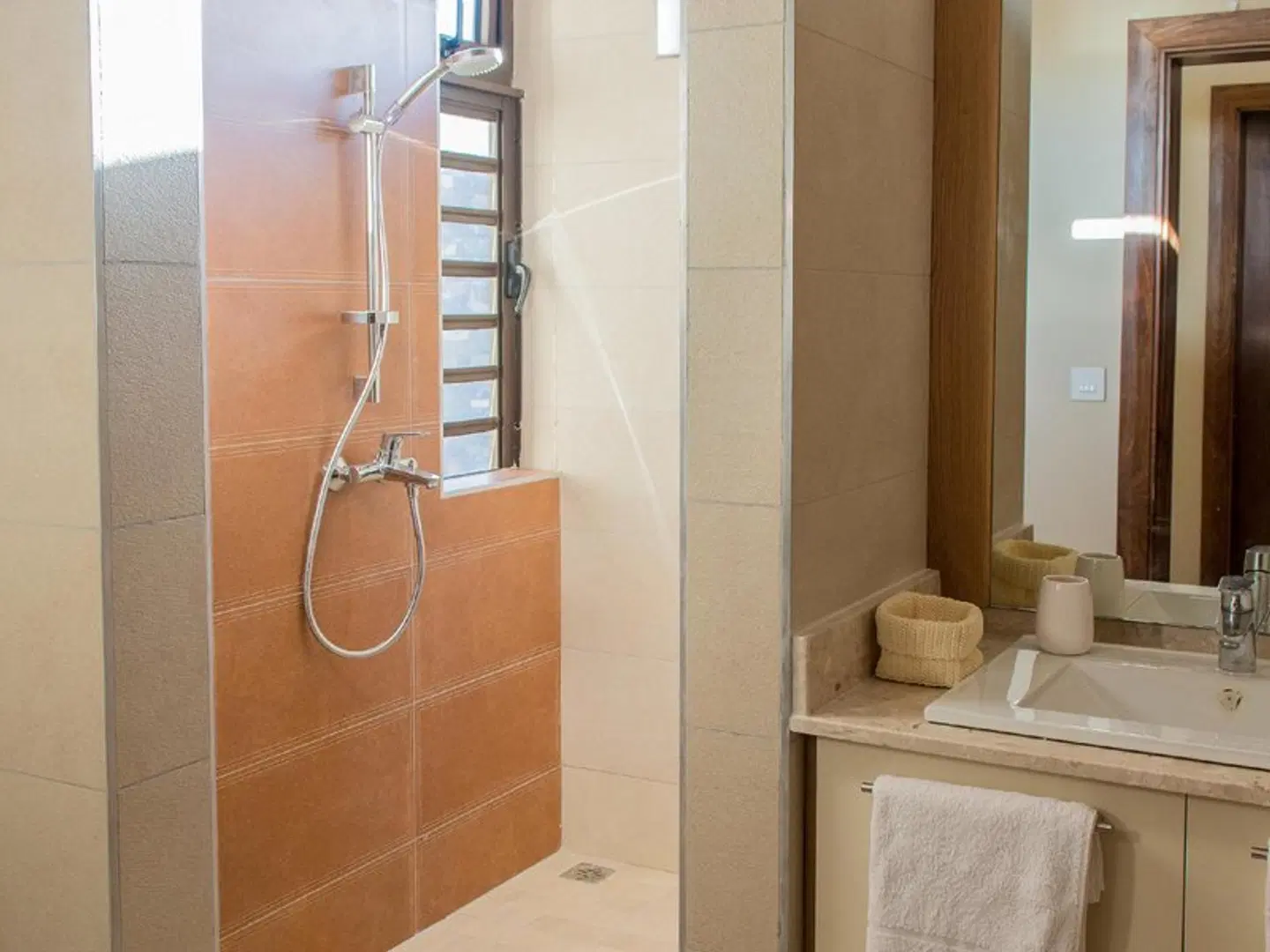 Villasun Luxury Apartments & Villas Badezimmer