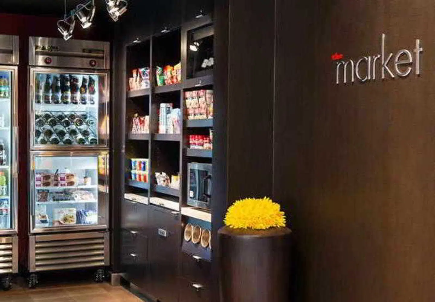 Courtyard by Marriott Phoenix Mesa Bar