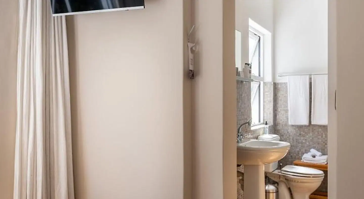 Antrim Villa by Antrim Collection Badezimmer