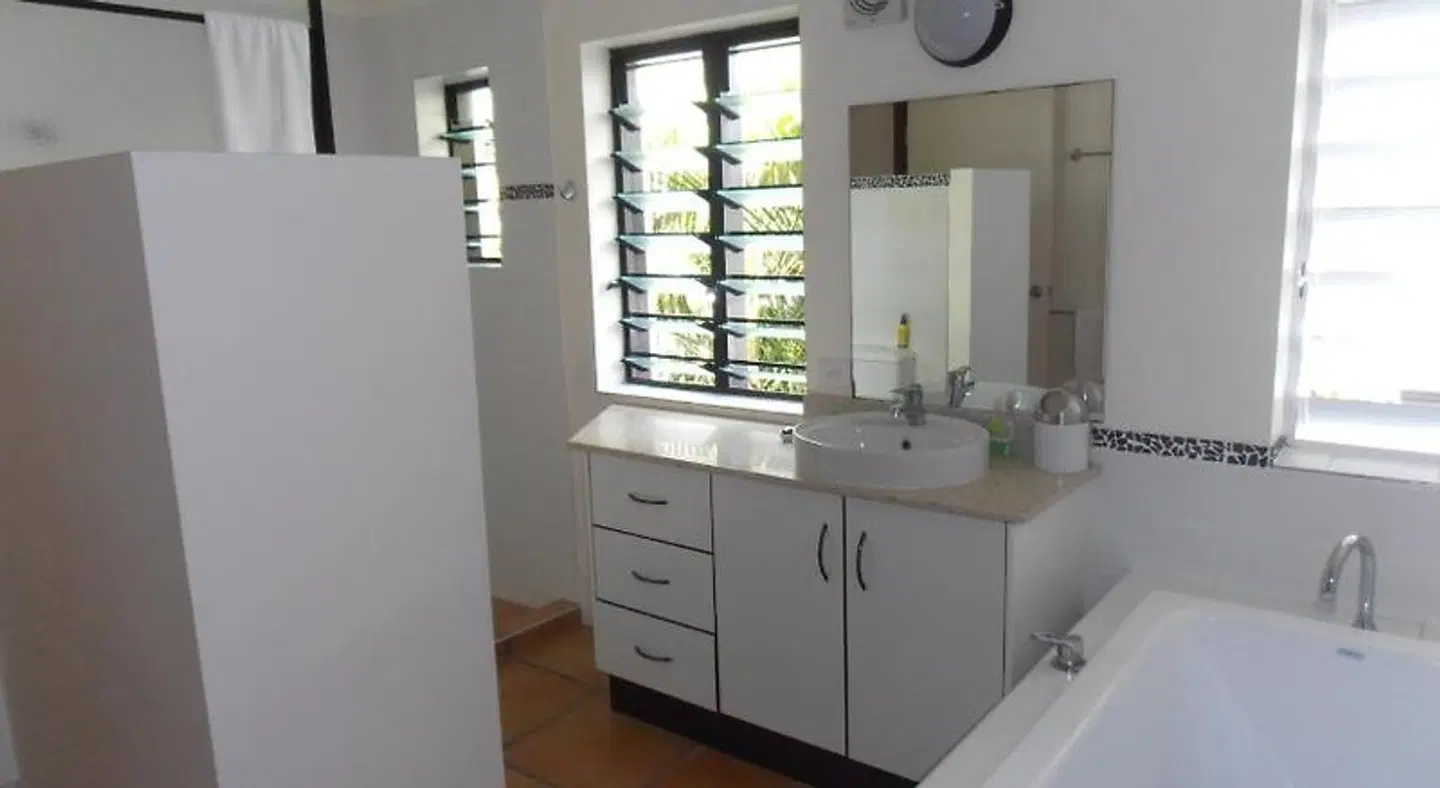 Floriana Villas Badezimmer