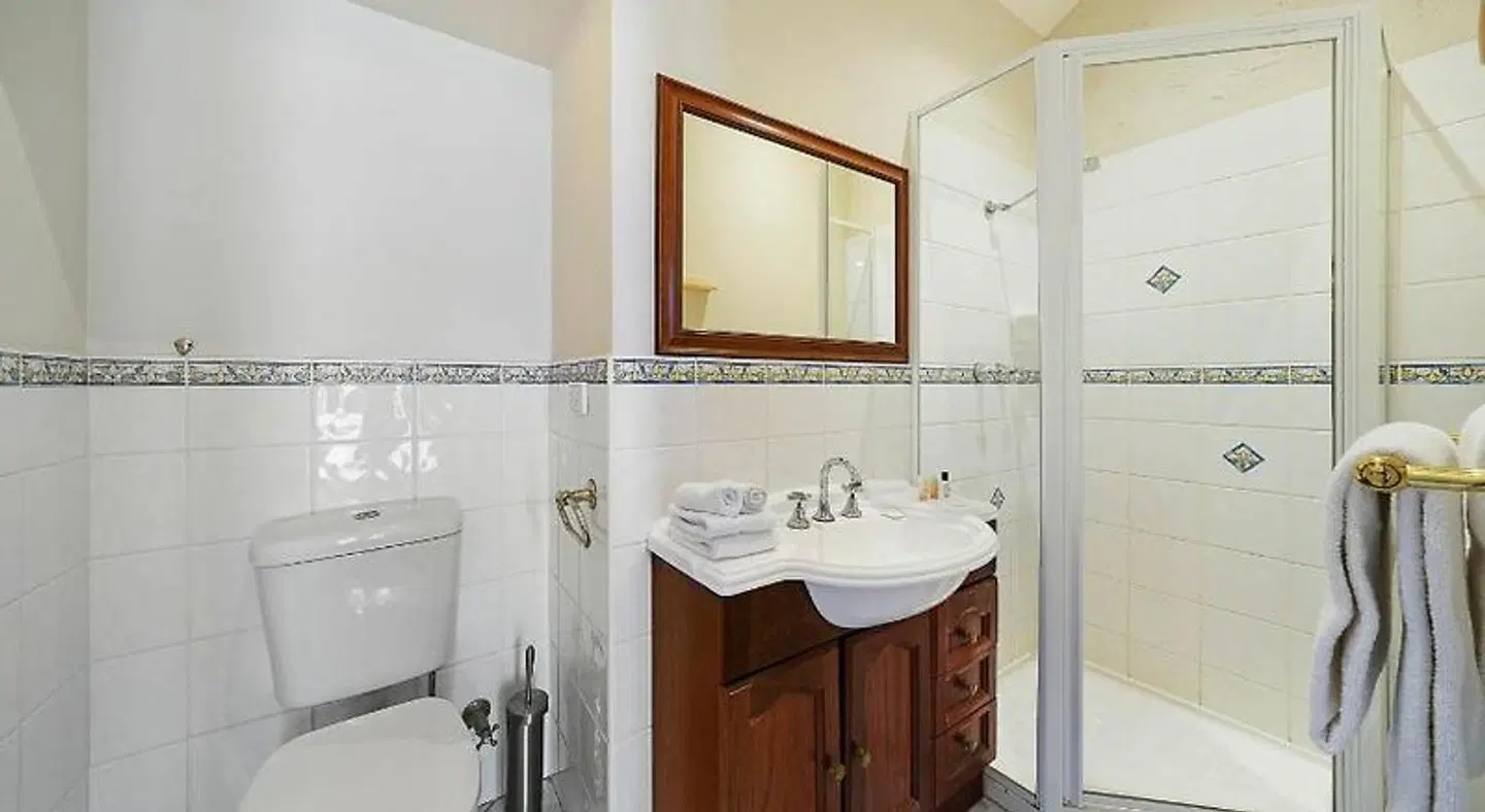 Port Mill Bed & Breakfast Badezimmer
