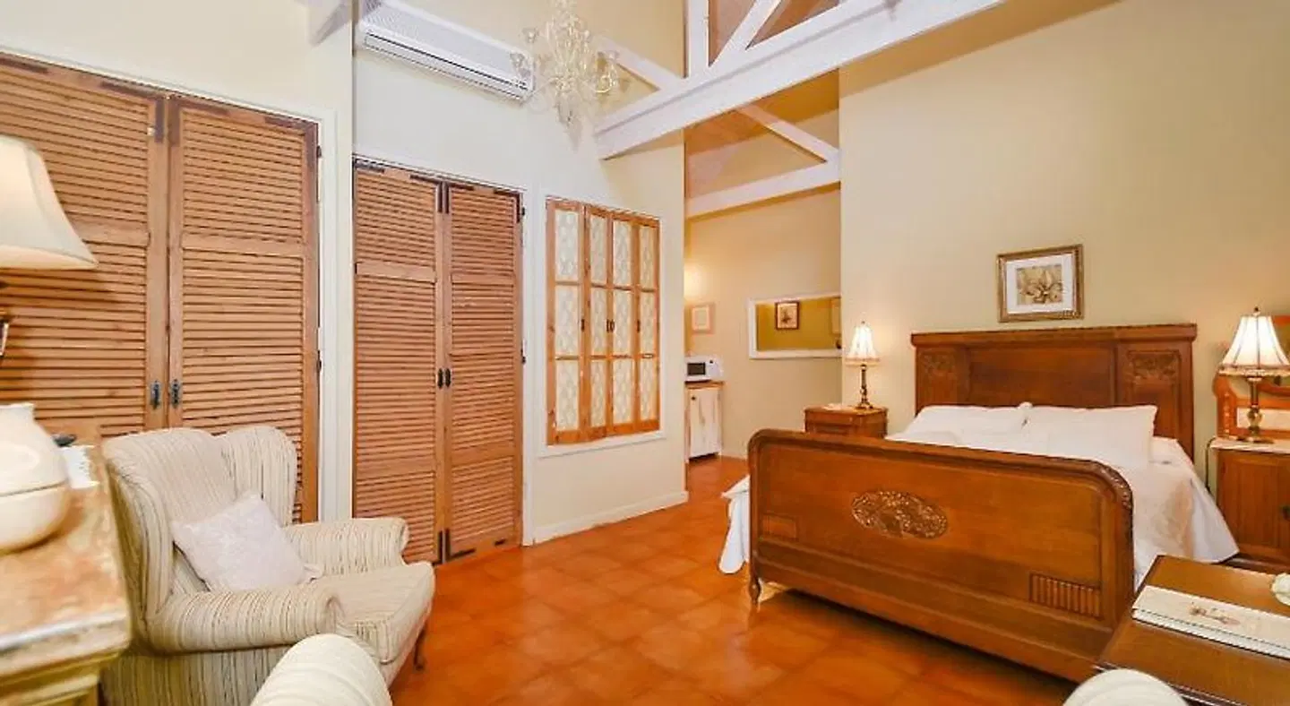 Ford House Retreat ROOM_EXAMPLE