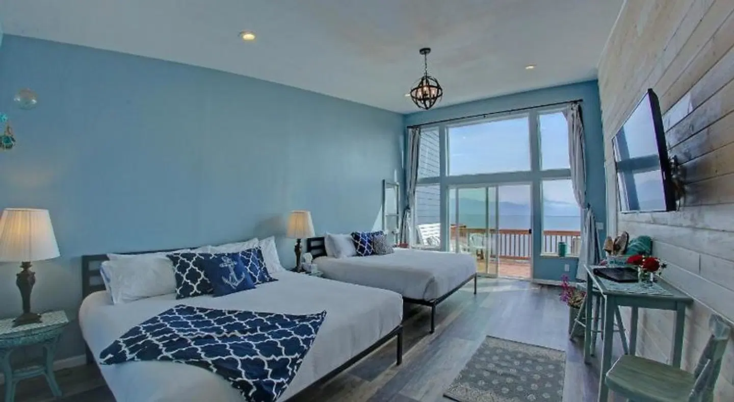 The Lighthouse ROOM_EXAMPLE