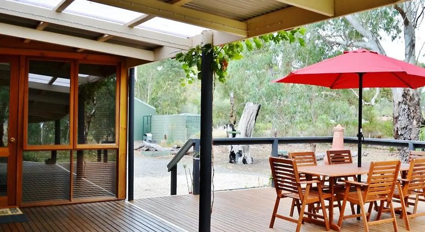 Friends at McLaren Vale Terrasse