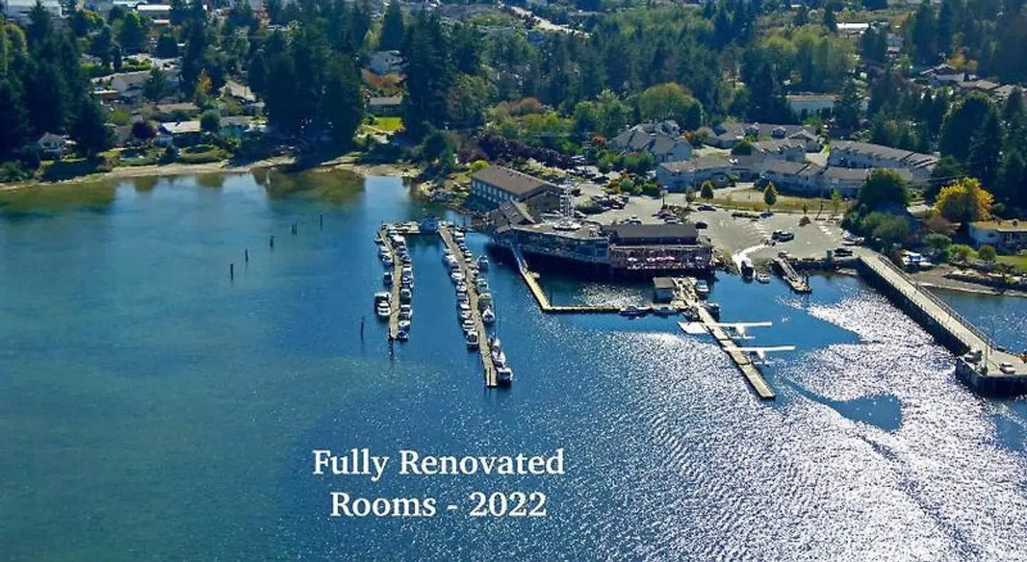 THE SPOT at Porpoise Bay EXTERIOR