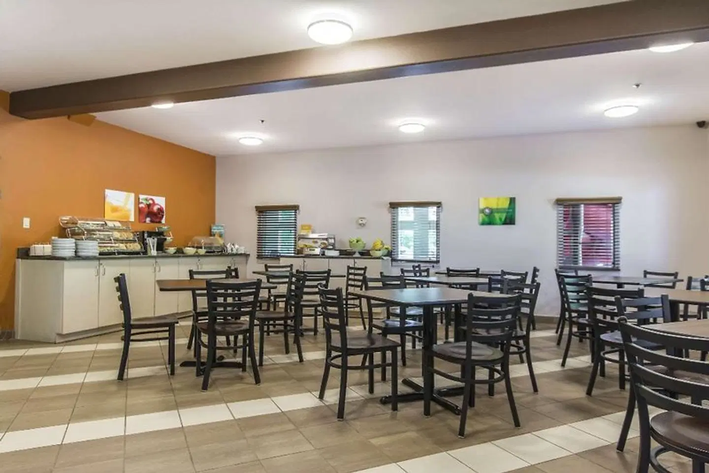 QUALITY INN DIEPPE Restaurant