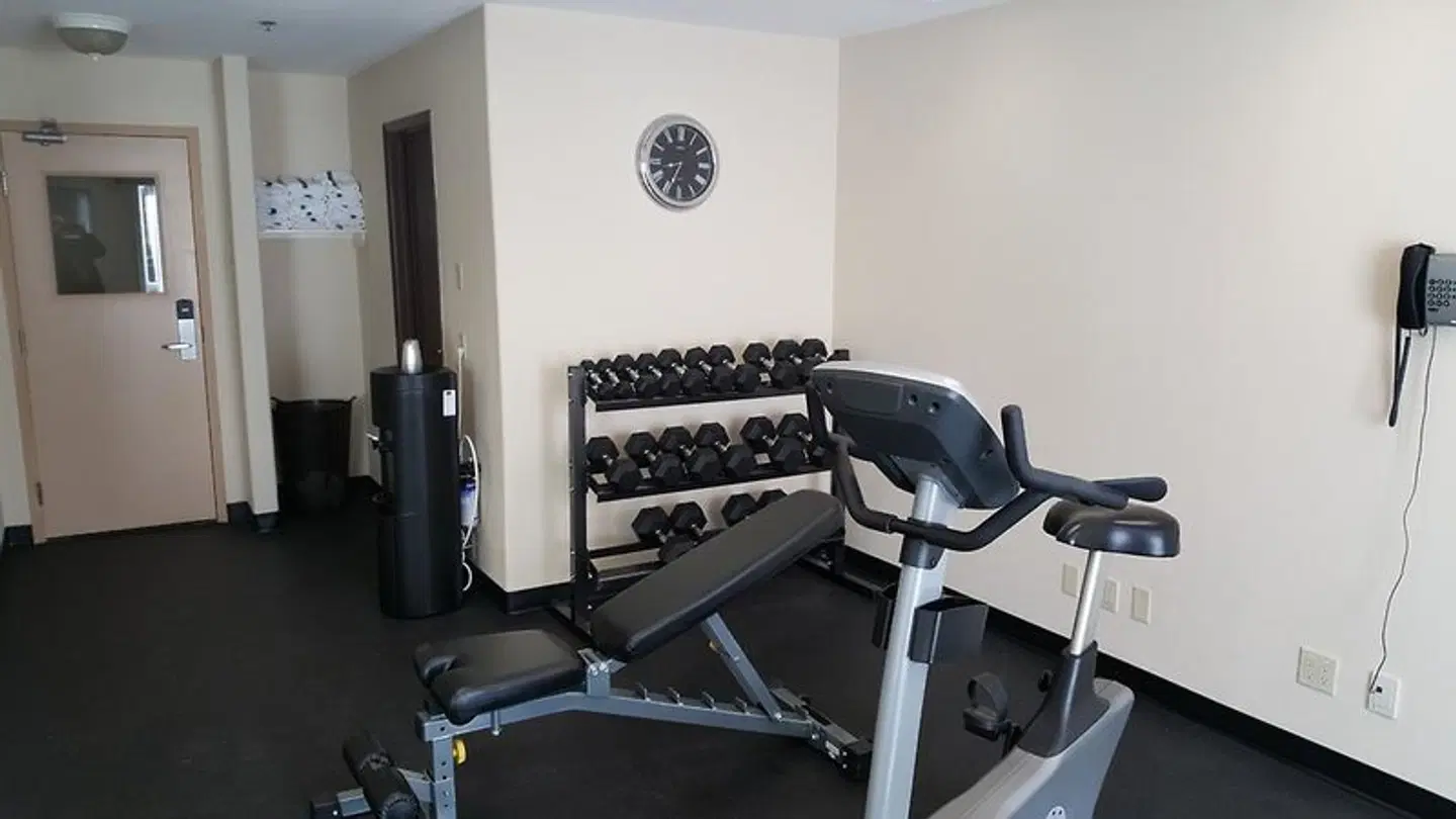 QUALITY INN DIEPPE SPORTS_AND_LEISURE
