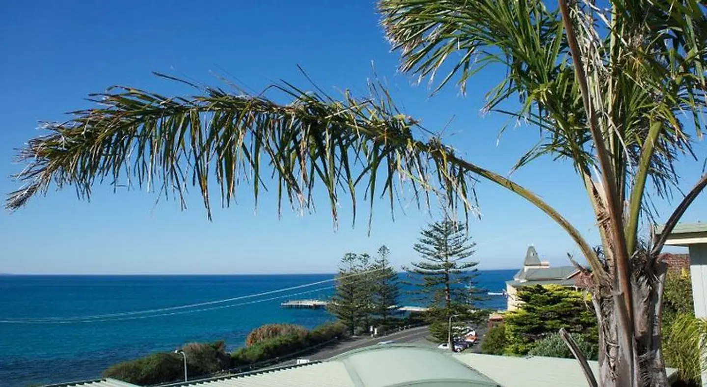 Pierview Apartments LANDSCAPE